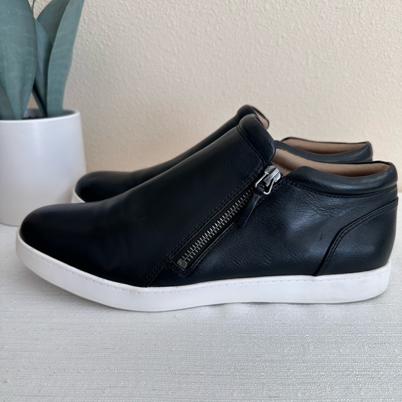 Life Stride Eden Soft System Black Faux Leather Zip Ankle Booties Women’s 10W - Picture 3 of 14